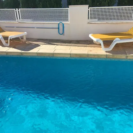 2 Bedrooms Apartement With Private Pool Enclosed Garden And Wifi At 2 Km Away From The *